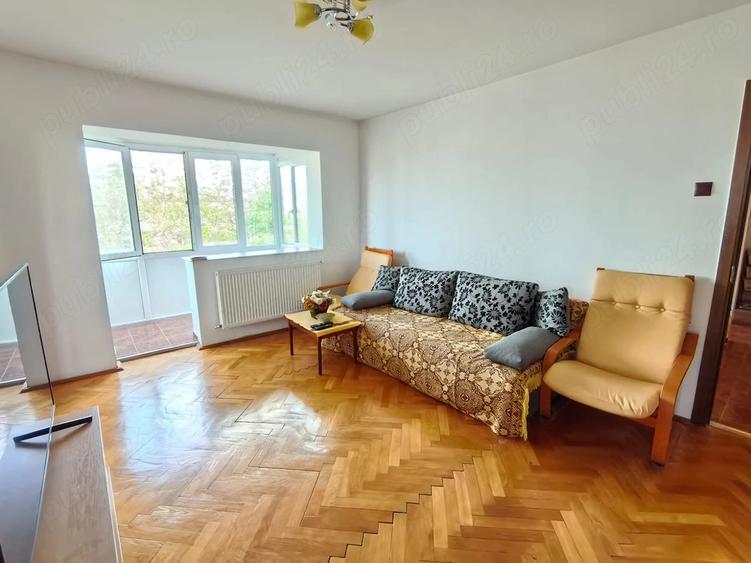 Apartament cu 4 camere semidecomandat, mobilat în Take Ionescu