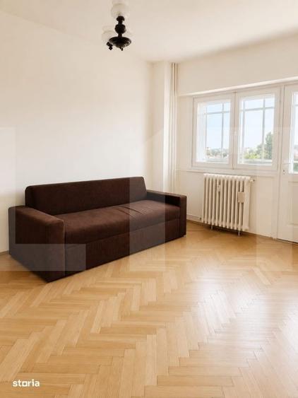 Apartament cu 3 camere decomandat în Sud