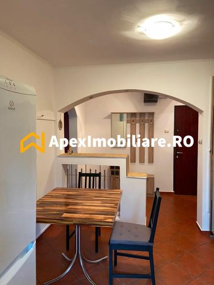 Apartament cu 2 camere decomandat în Crângași