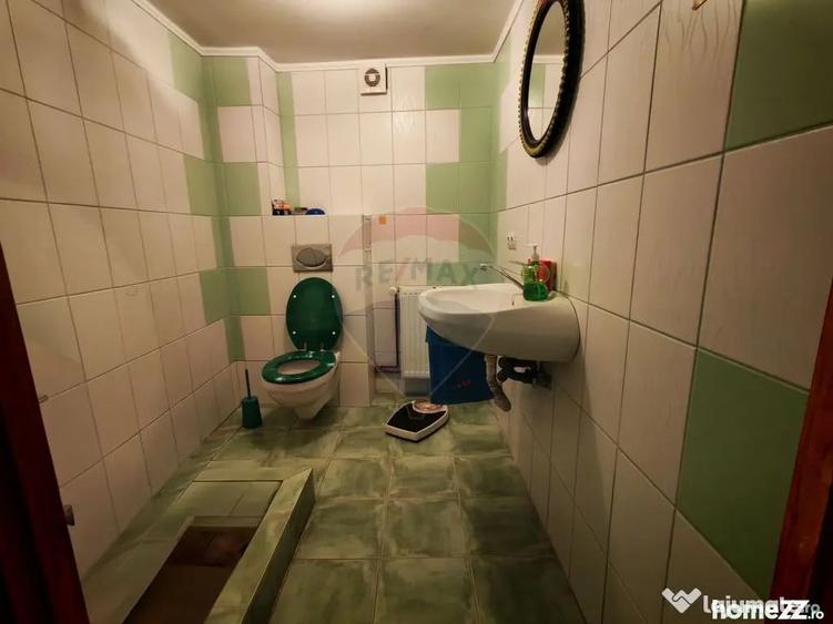 Casă cu 1 camere cu Teren 237 Mp în Central