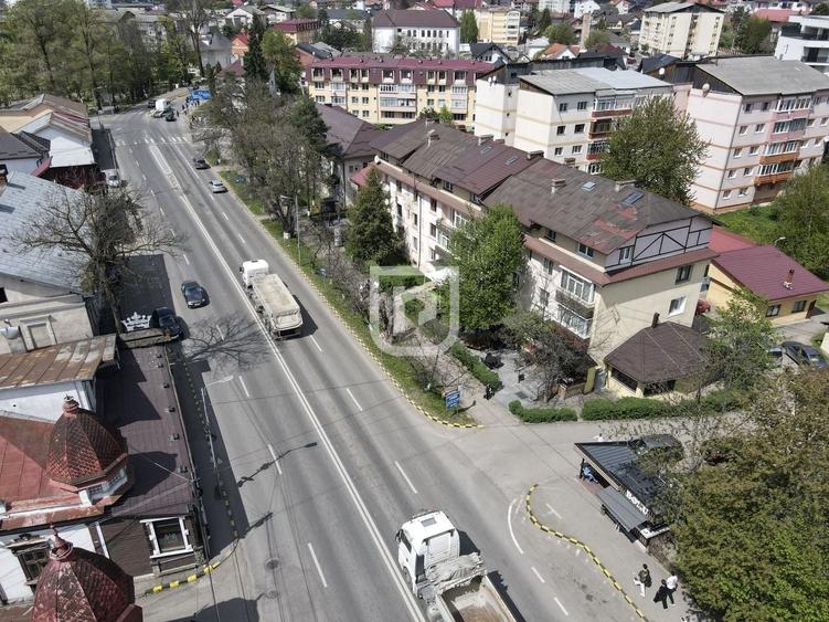 Apartament cu 2 camere semidecomandat, mobilat în Central