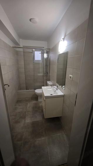 Apartament cu 3 camere decomandat în Burdujeni