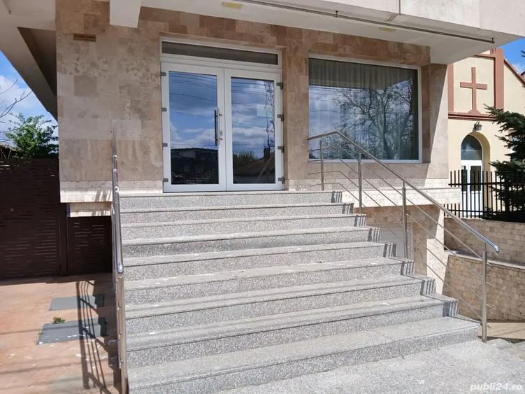 Spațiu comercial, de 150 mp, în Mangalia