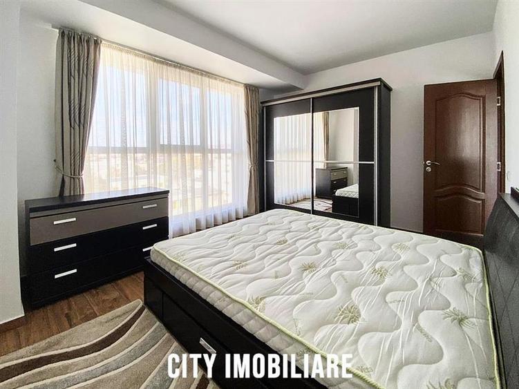 Apartament cu 3 camere semidecomandat, mobilat în Gheorgheni