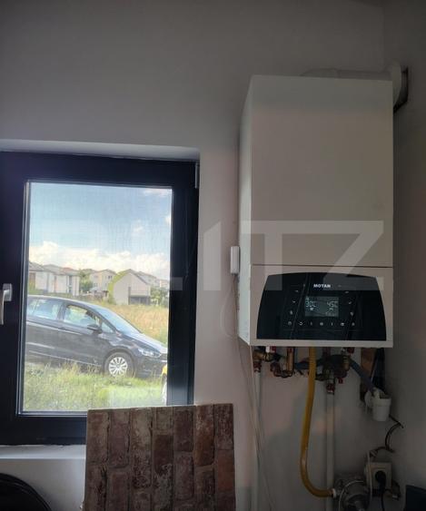 Casă individuală cu 4 camere cu Teren 500 Mp în Dezmir