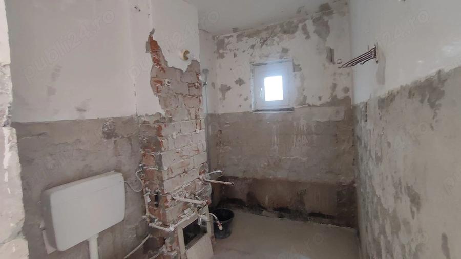 Apartament cu 3 camere decomandat în Țiglina 1