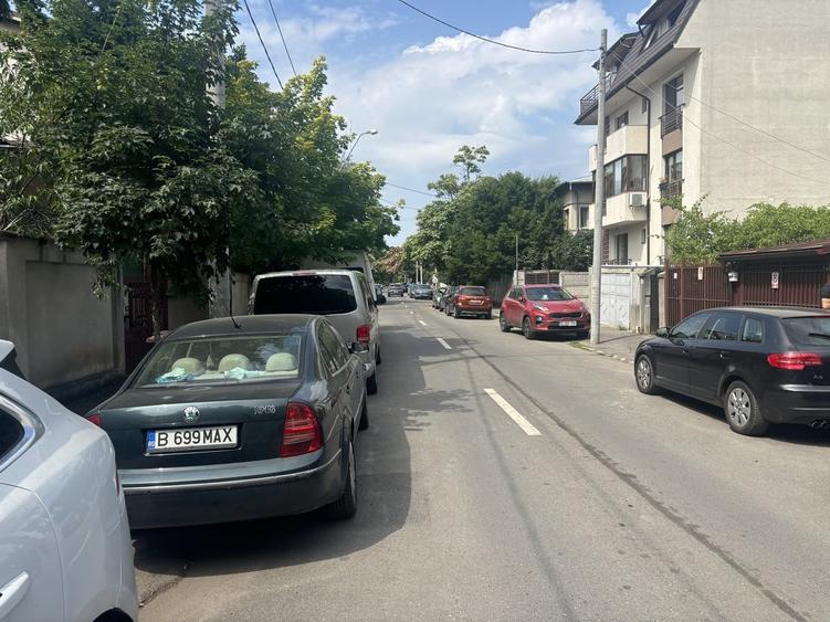 Casă cu 3 camere cu Teren 400 Mp în 1 Mai