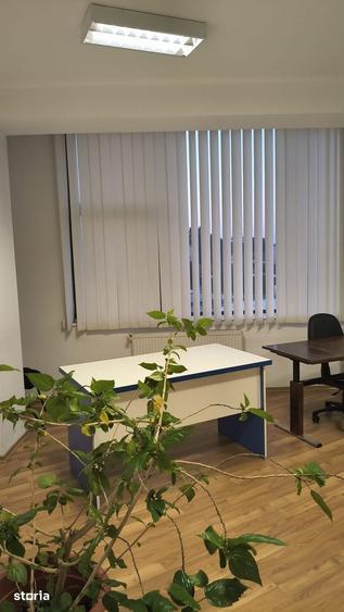 Spațiu comercial, de 90 mp, în Mărășești