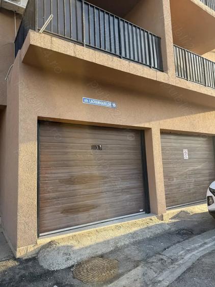 Spațiu comercial, de 21 mp, în Rogerius