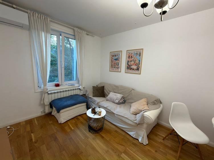 Apartament cu 2 camere decomandat, mobilat în Floreasca