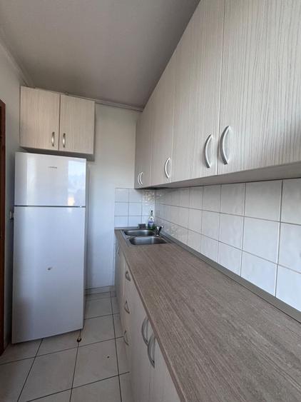 Garsonieră decomandată în Drumul Taberei