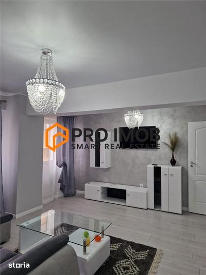 Apartament cu 2 camere semidecomandat, mobilat în Unirii Centru