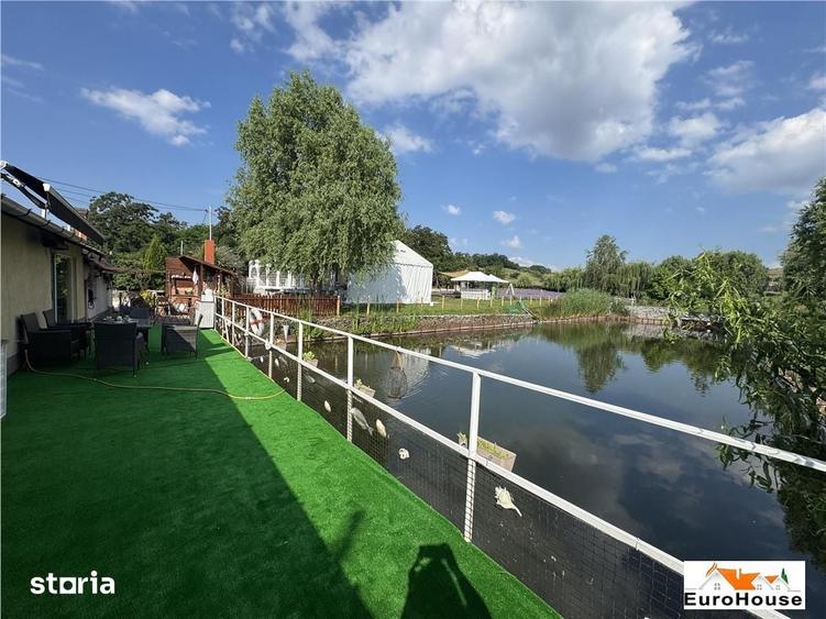 Casă cu 5 camere cu Teren 7140 Mp în Est