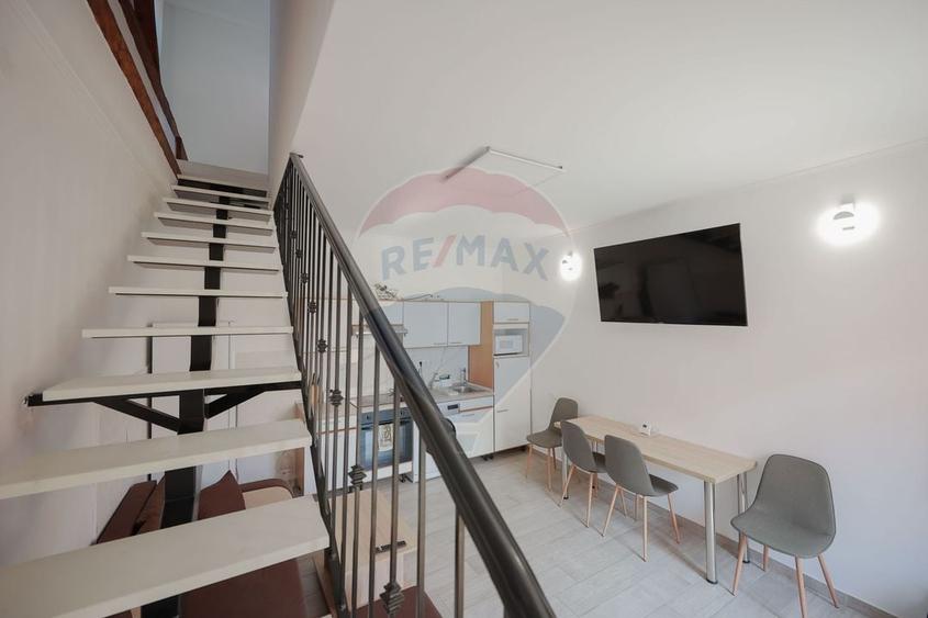 Apartament cu 3 camere decomandat în Ultracentral