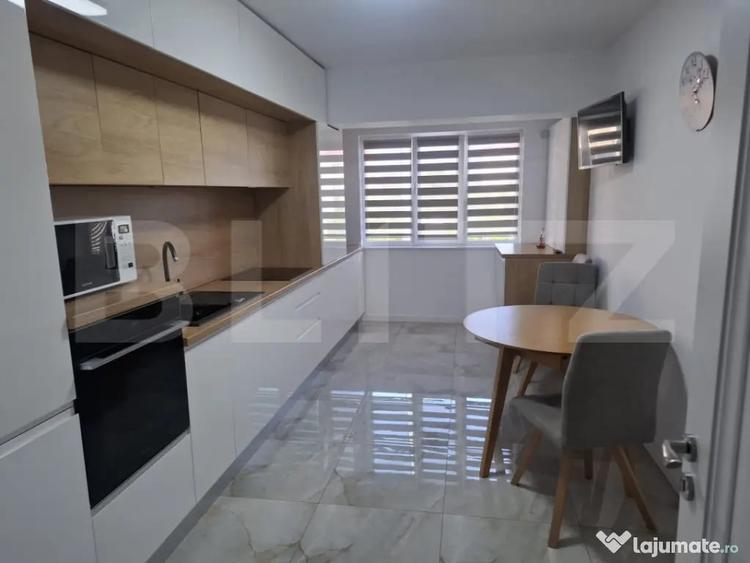 Apartament cu 4 camere decomandat în Burdujeni