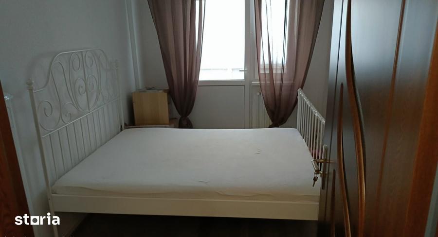 Inchiriez 3 camere Grivitei pet friendly cu parcare - 2