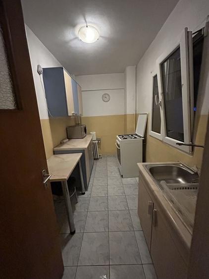 Apartament cu 2 camere decomandat, mobilat în Lujerului