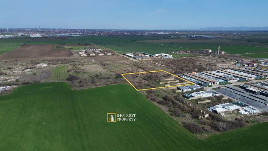 Teren Construcții intravilan de 10045 mp, în Sud