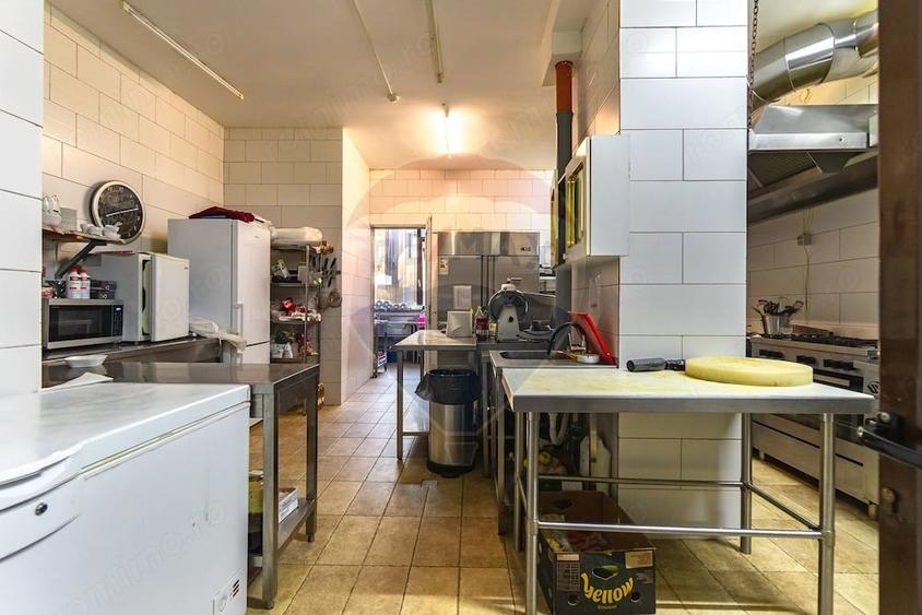 Casă cu 26 camere cu Teren 1014 Mp în Cioplea