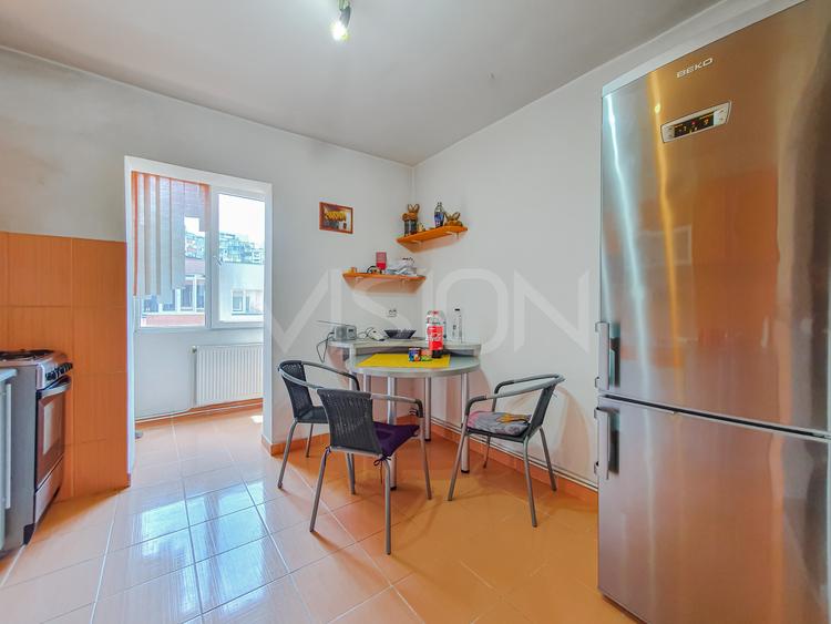 Apartament cu 3 camere decomandat în Mărăști