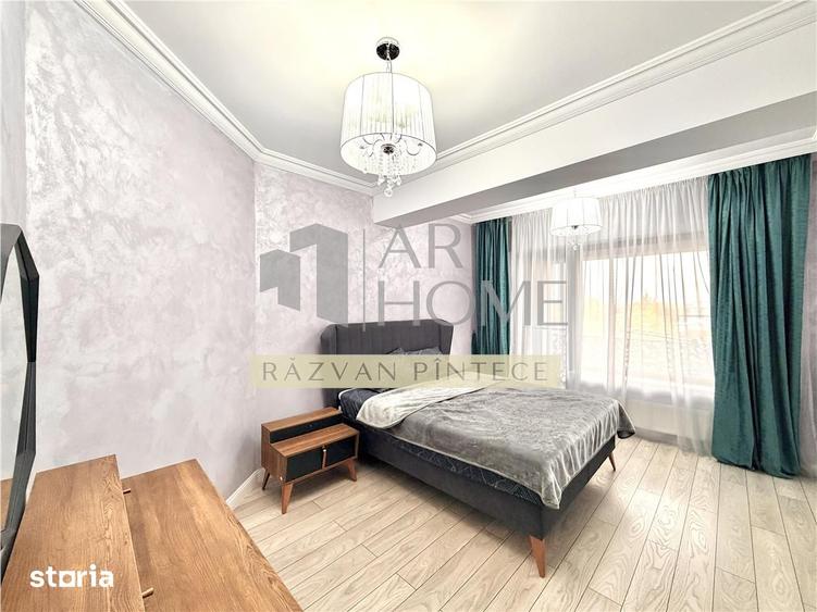 Apartament cu 3 camere decomandat în Republicii