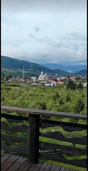 Teren de 900 mp, în Vama