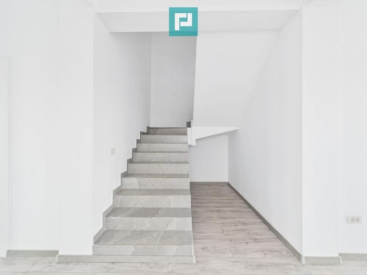Duplex cu 3 camere cu Canalizare în Pișchia