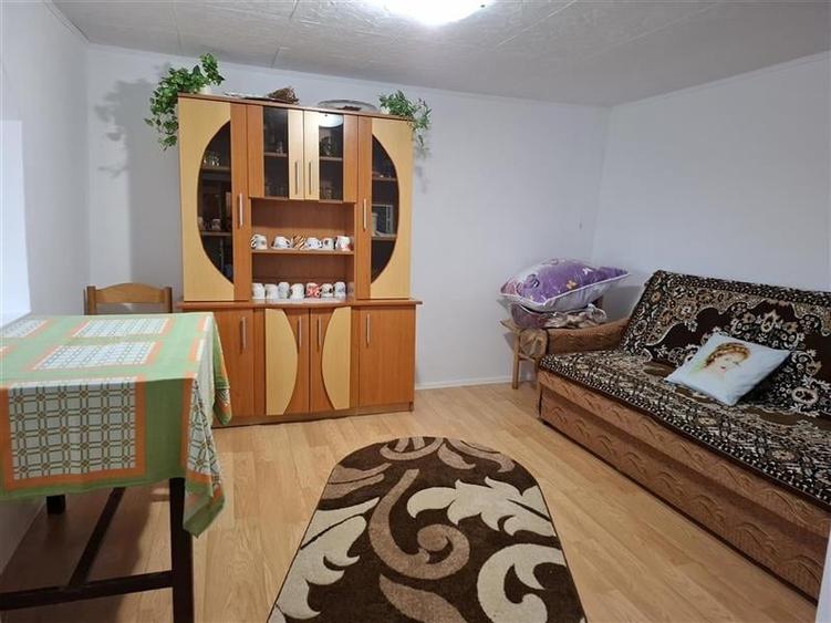 Casă individuală cu 3 camere cu Teren 1870 Mp în Oreavu
