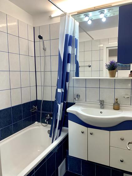 Garsonieră decomandată în Splaiul Unirii