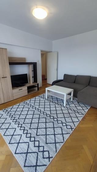 Apartament decomandat în Magheru