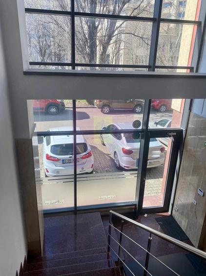 Spațiu comercial, de 568 mp, în Unirii