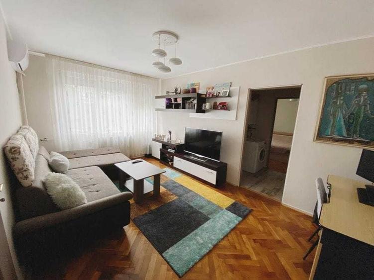 Apartament cu 2 camere semidecomandat în Rogerius