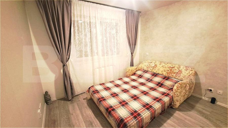 Apartament cu 2 camere semidecomandat, mobilat în Tractorul