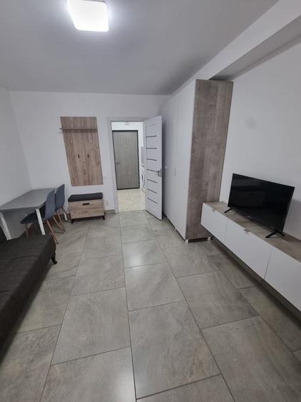 Garsonieră semidecomandată în Berceni