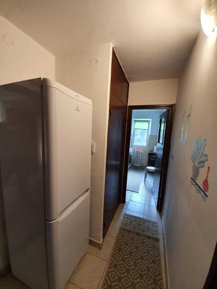 Apartament cu 2 camere decomandat în 9 Mai