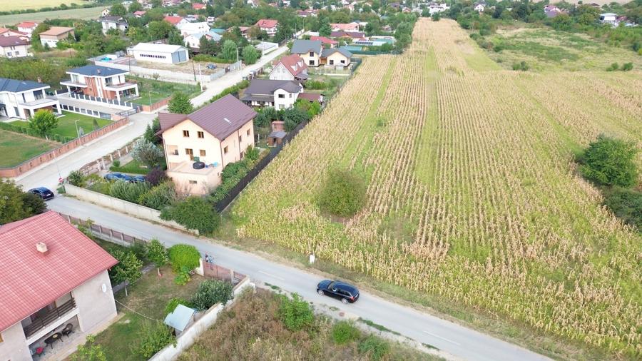 Teren Construcții intravilan de 1750 mp, în Tâncăbești