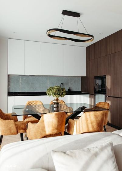 Apartament cu 7 camere în Central