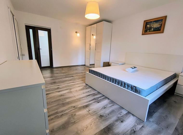 Apartament cu 2 camere semidecomandat, mobilat în Basarabia