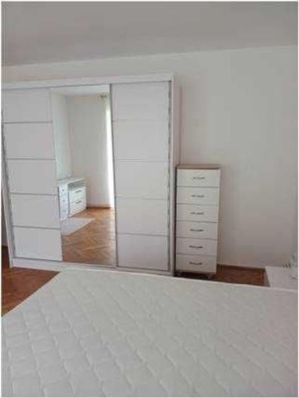 Apartament cu 3 camere decomandat în Grigorescu