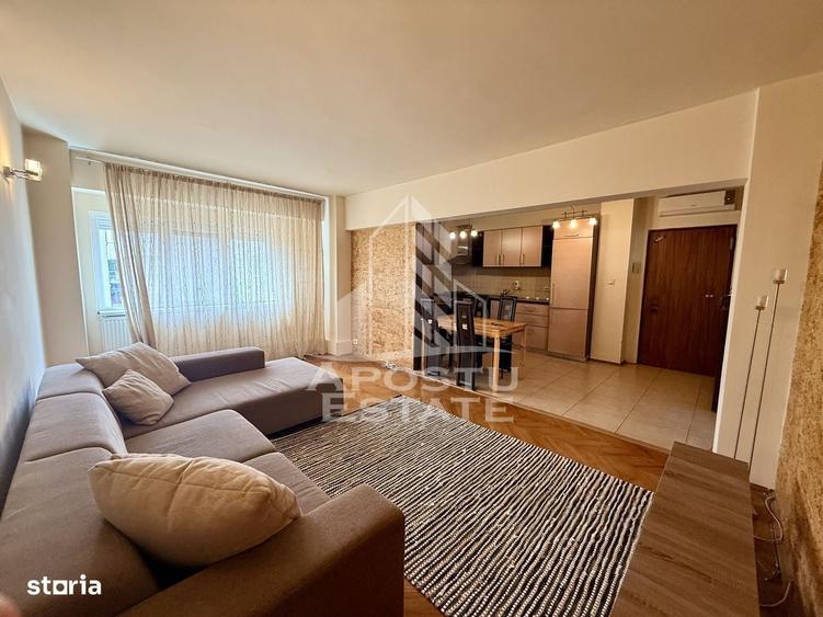Apartament cu 3 camere decomandat în Dumbrăvița