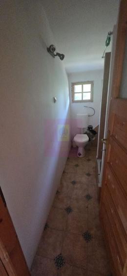 Duplex cu 3 camere cu Canalizare în Est