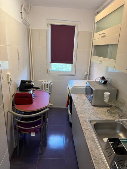 Apartament cu 2 camere semidecomandat în Drumul Taberei