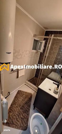 Apartament cu 3 camere decomandat, mobilat în Colentina
