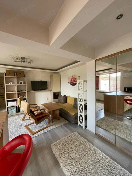 Apartament cu 2 camere semidecomandat în Ultracentral