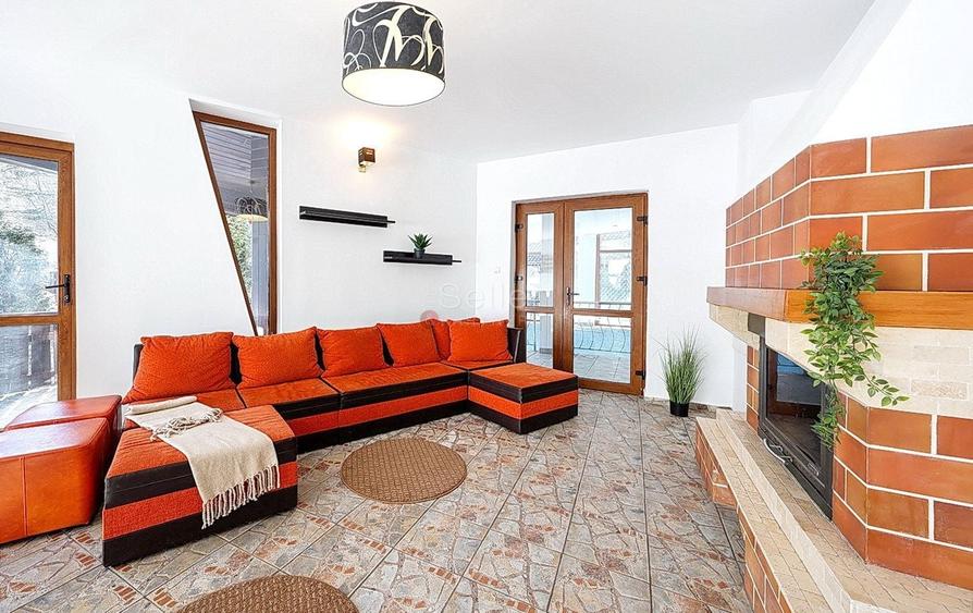 Casă individuală cu 5 camere cu Piscina în Vest