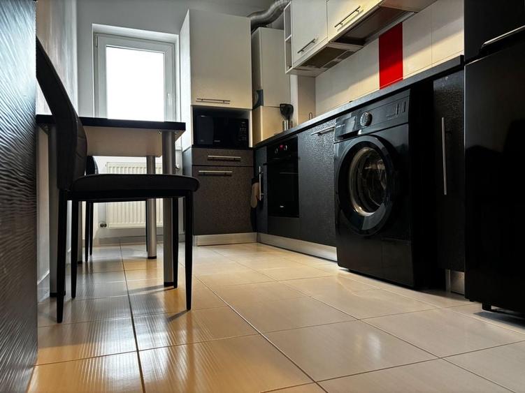 Apartament cu 2 camere semidecomandat în Exterior Vest