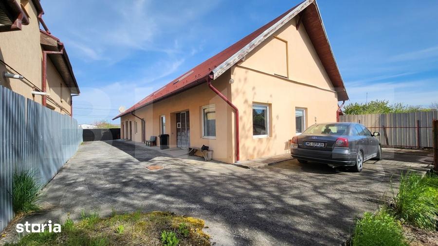 Casă cu 4 camere cu Teren 1255 Mp în Sângeorgiu de Mureș