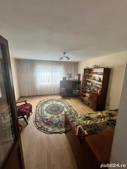 Casă cu 3 camere în Helegiu