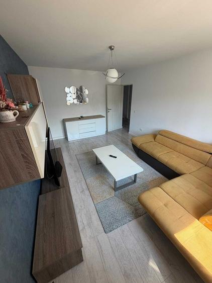 Apartament cu 2 camere decomandat în Fălticeni