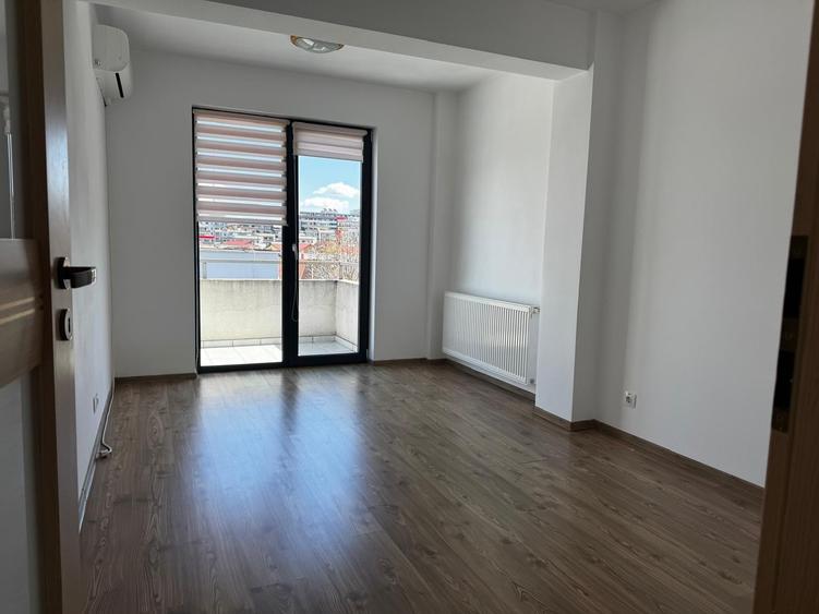 Birou, de 54 mp, în Calea Turzii